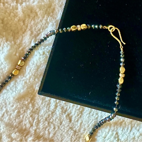 Black Diamond and 14 carat gold necklace. - Picture 3 of 6